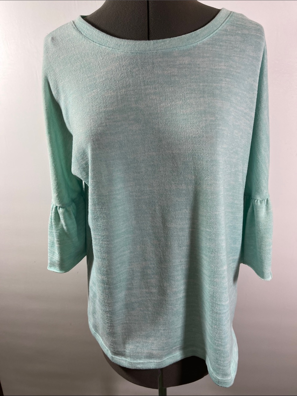 No Comment NY-LA Light Aqua Bell Raw Edge Sleeve Knit Top Size L